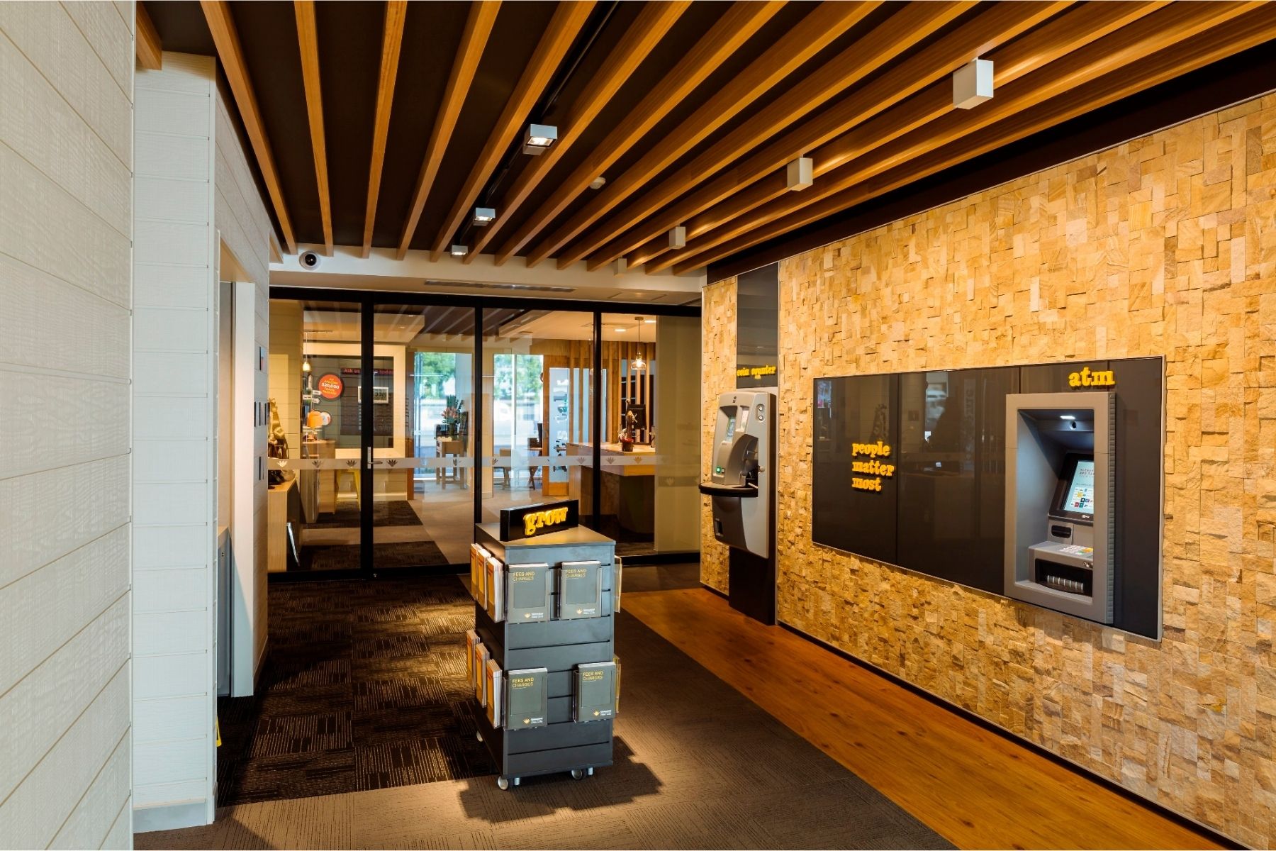 Raylinc QLD Country Credit Union (9)