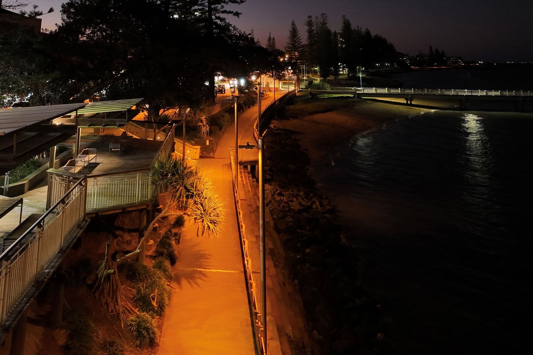Raylinc Redcliffe Parade Foreshore (3)